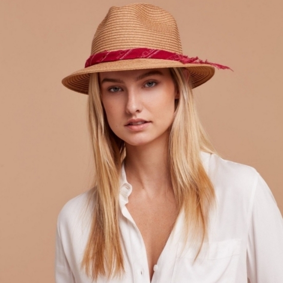 Talula Aritzia Foldable Straw Hat with Ribbon Detail - Picture 2 of 6